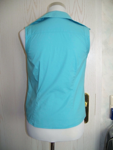 C&A// Ärmellose Bluse mit weitem Kragen türkis