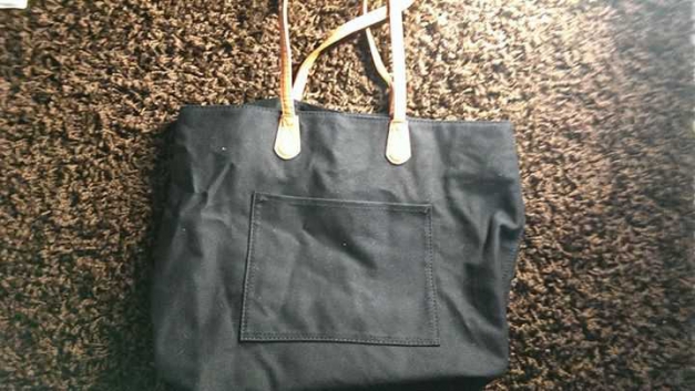 schwarze kleine Handtasche NEU