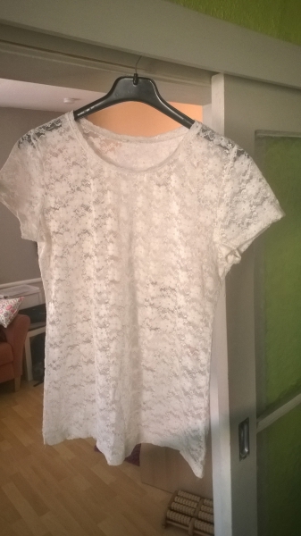 weißes spitzen t-shirt