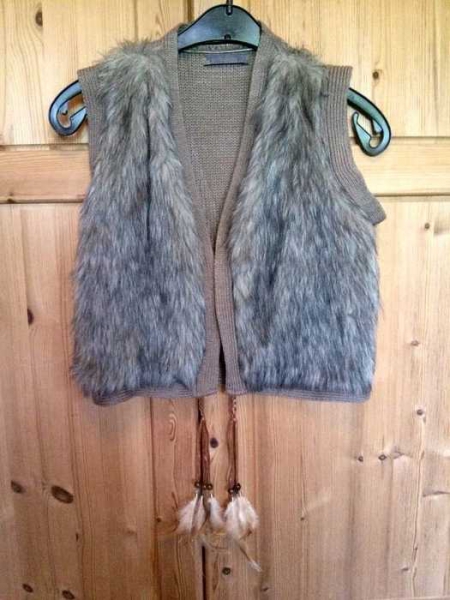 Fellweste im Indianerstyle