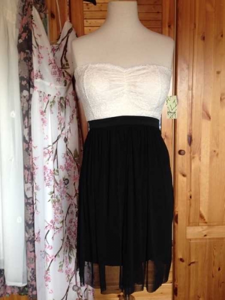 Bustier Kleid schulterfrei Spitze Chiffon schwarz weiß Party Feier