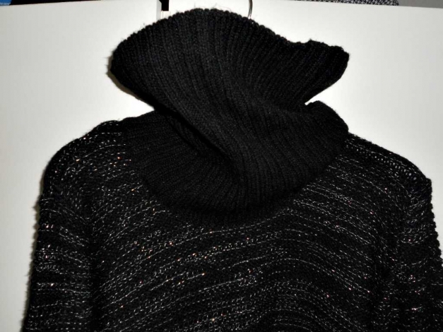 Rollkragenpulli mit Glitzer