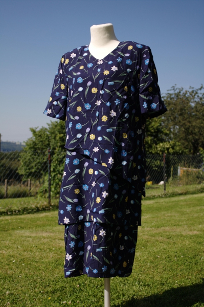 Kleid Sommerkleid Sanmiro blau Blumen Lagen-Look V-Ausschnitt