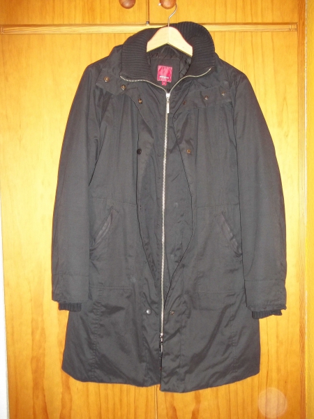 dicker Wintermantel schwarz