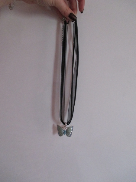 schöne Schmetterling Halskette