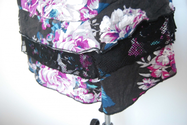 M&S Blütten Flower-Power   Oberteil Tunika Trendi