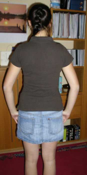 (Dunkel) braunes Basic Polo-Shirt von H & M, Gr. 34,/XS