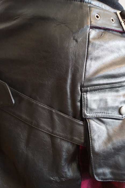 Punk Rock Karo Leder Imitat S 36 evtl. M 38 Schnalle Totenkopf Kette Tasche Neu