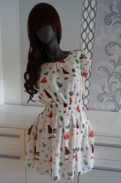 Süßes Shopping Kleid Hipster Babydoll Weiß Bunt S M 36 38