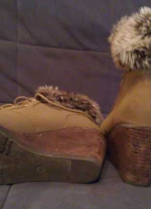 Stiefel-Stiefeletten mit Keilabsatz- halbhohe Boots / H&M Gr. 39