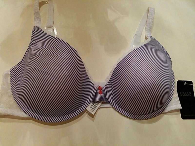 Schöne Bügel BH von Sassa NEU / sassa