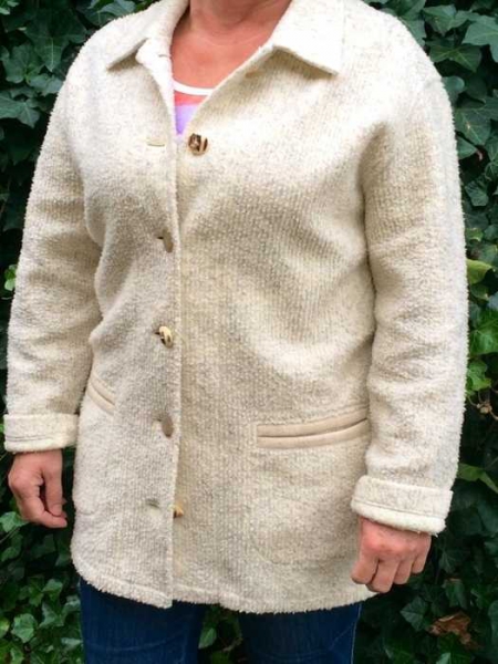 Petressa Original Landhausmode fürs Oktoberfest Woll Weste Jacke Dirndl