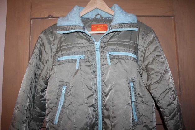 hellblau oliv farbene Jacke Winterjacke Übergangsjacke