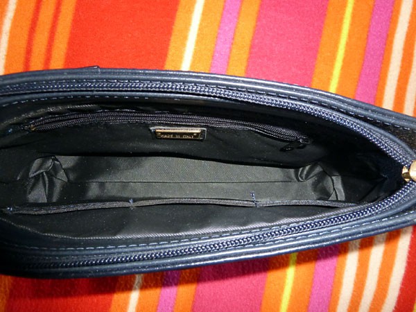 *Neu* Dunkelblaue Handtasche