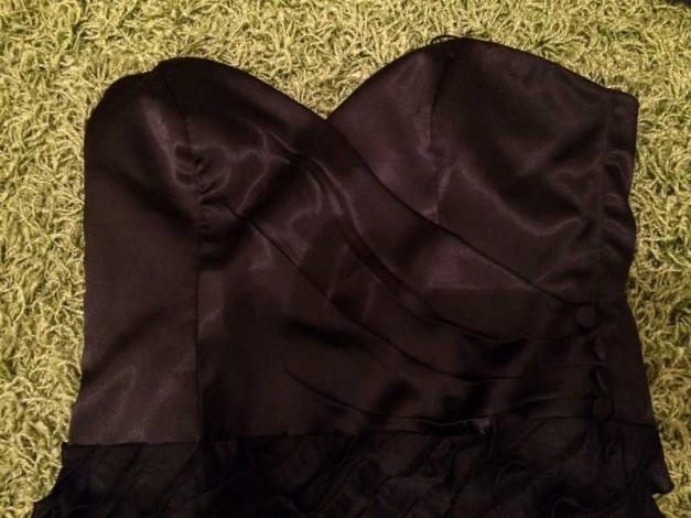 schwarzes süßes Minikleid orsay