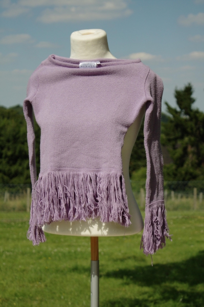 Pulli mit Fransen vintage 90er H&M lila flieder Frühling