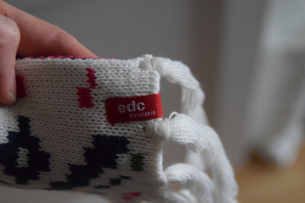 Schöner Winterschal von edc by Esprit