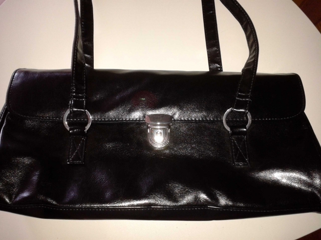 Schicke schwarze Tasche