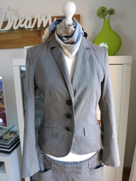 S.Oliver Hosenanzug 34 + Street One Tuch