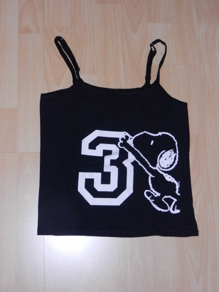 süßes Top mit Snoopy in schwarz