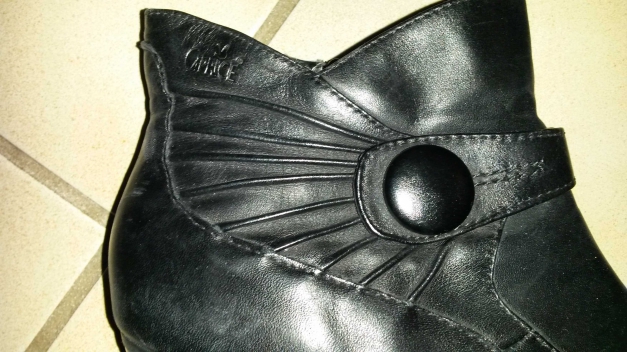 Stiefeletten Caprice Größe 39 schwarz Leder