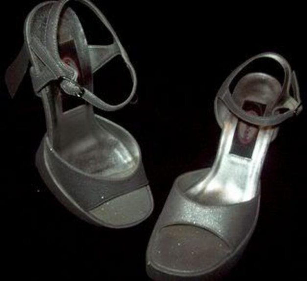 Silberfarbene Glitzer-High-Heels *Glam* *Glamour* *Cyber* *Gothic* *Sleaze* *Goth*