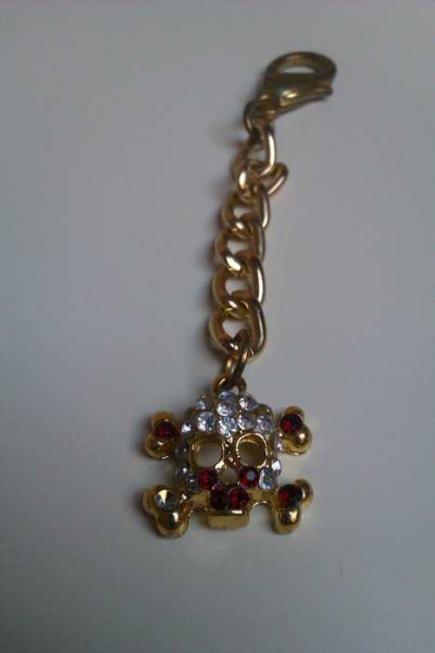 Anhänger (totenkopf)