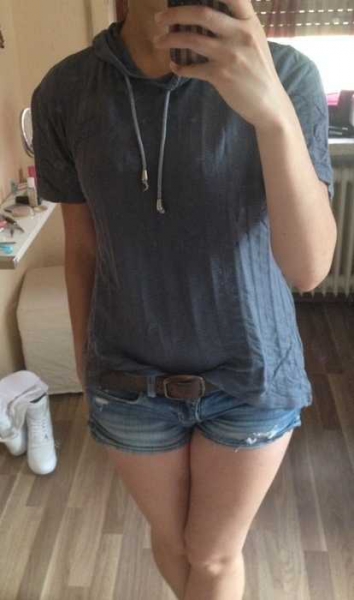 blau/graues T- shirt