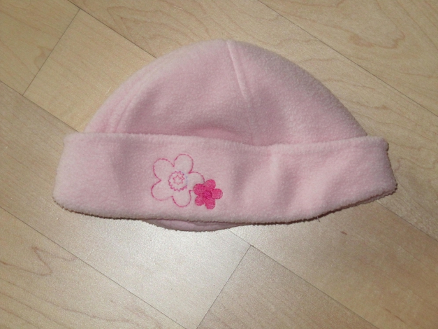 Süße Mütze Baby rosa Mädchen Gr. 68 fleece Blumen Applikation Stickerei