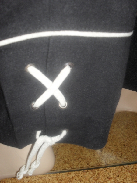 Gr 42 schwarze Trachten Hose mit Leinen