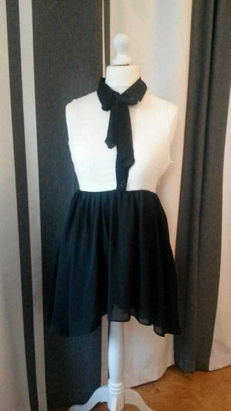 Kleid Schwarz Weiß S/M