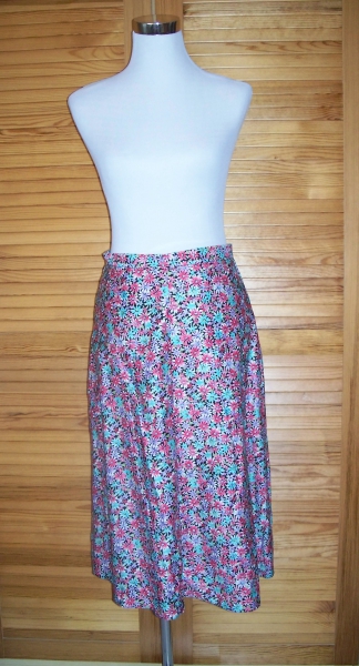 VINTAGE// Midirock aus Baumwolle gemustert mit bunten Blumen Uni Gr. 36/ 38