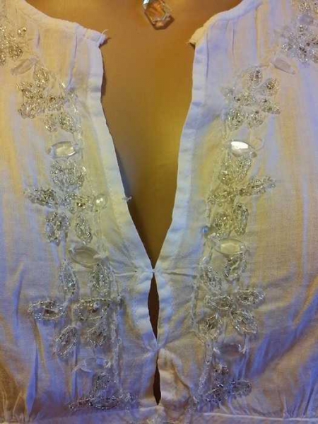 Süsse Weiße Bluse mit steinchen von Amisu / Amisu