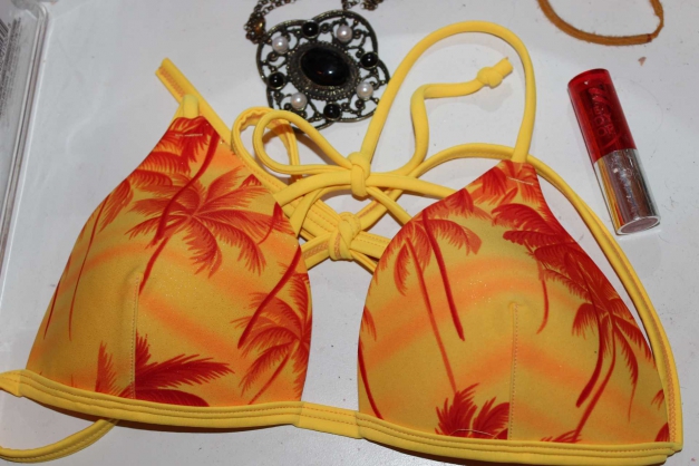 Bikinioberteil Südsee Palmen