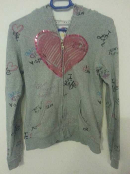 Grau bunter Pullover