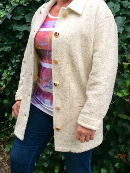 Petressa Original Landhausmode fürs Oktoberfest Woll Weste Jacke Dirndl