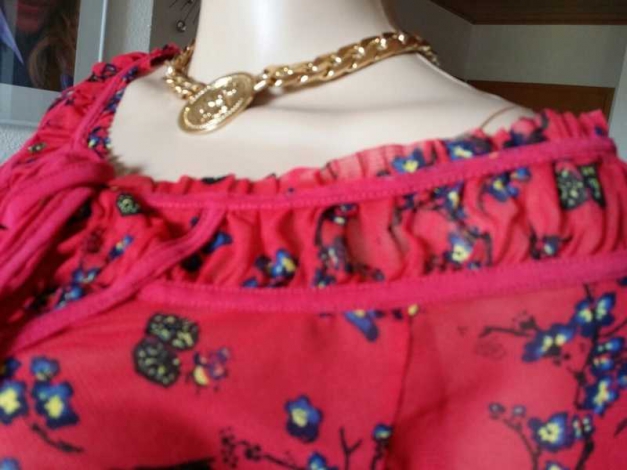 Sehr schöne Bluse von New View