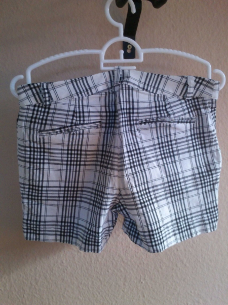 Kurze Hose Karomuster