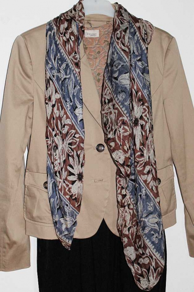 Schal beige Blumenmuster