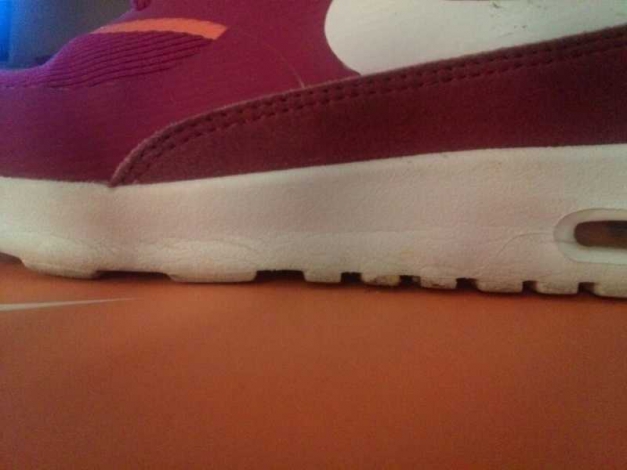 Nike Thea Magenta