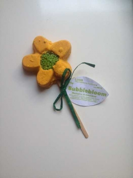 Lush bubblebloom Schaumbad