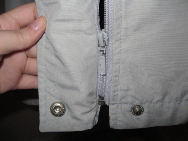 Wind - und Regenjacke Gr. S 38 / 40 hellgrau von H&M Kapuzenjacke