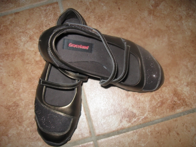 *** Ballerinas mit schräg verlaufenden Riemchen *** 