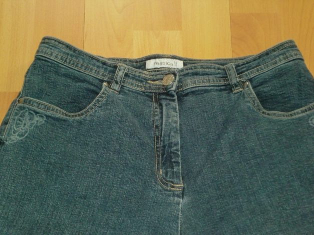 Jeans / Hose, Gr. 38, 3/4-Länge, blau