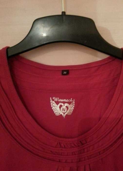 Süßes rotes Shirt für den Herbst 36/38