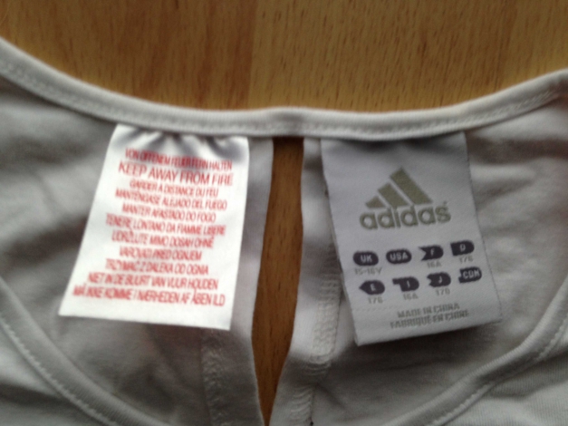 Adidas Tshirt , Sport shirt, Achsel tshirt