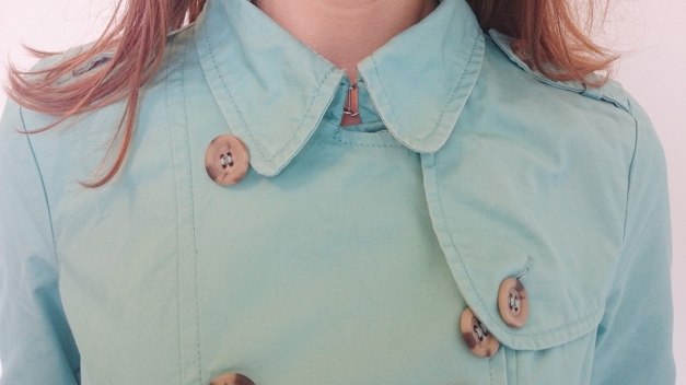 kurzer Trenchcoat türkis