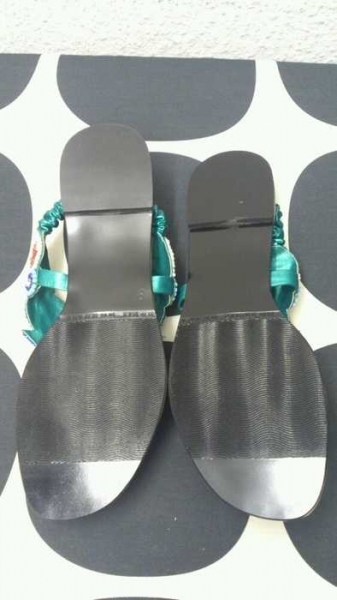Schicke Sommer Sandaletten, neu !