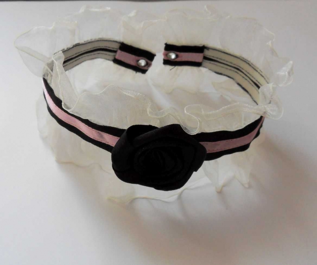 DIY cremeweiß rosa schwarzes Halsband Lolita mit Satinrose Rüschen