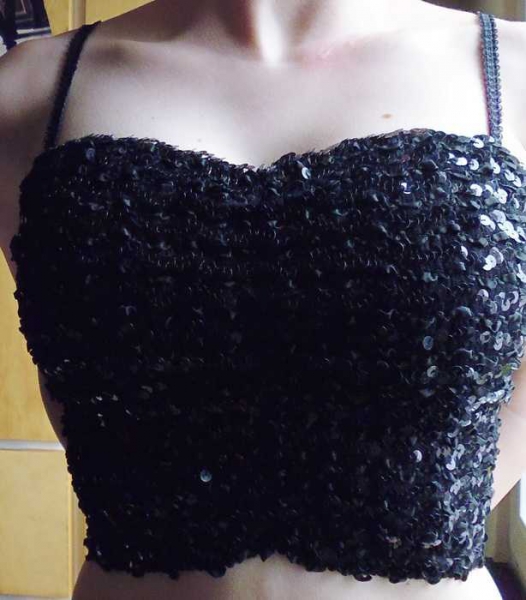 trägerloses Paillettentop